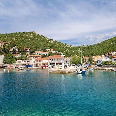 Cozy Apartment In Starigrad With House Sea View Kültér fotó